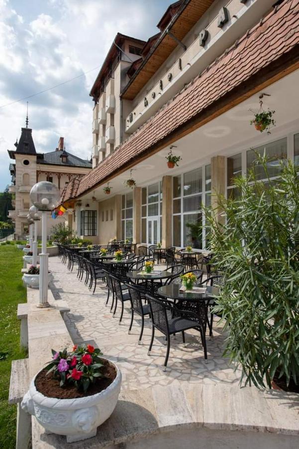 Hotel Parc Baile Govora Exterior photo